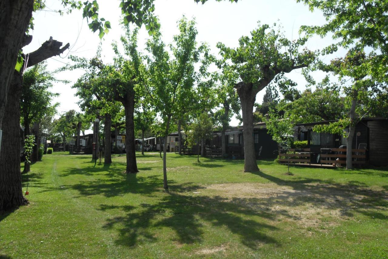 Campeggio Bruno Moniga del Garda Ngoại thất bức ảnh