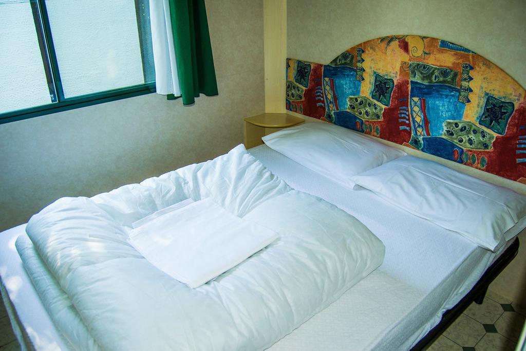Campeggio Bruno Moniga del Garda Ngoại thất bức ảnh